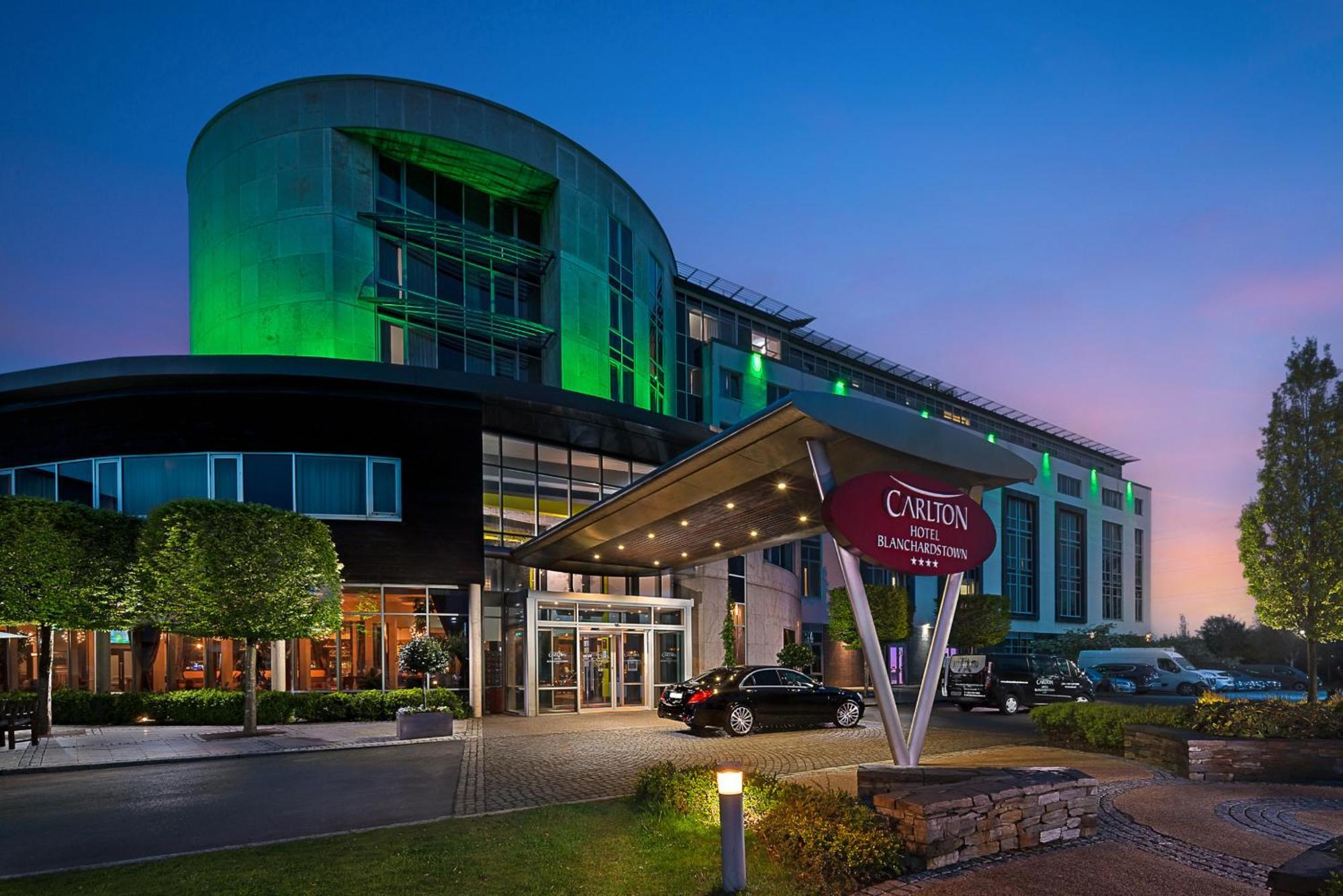 Carlton Hotel Blanchardstown Kültér fotó